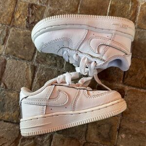 Nike White Leather Sneakers